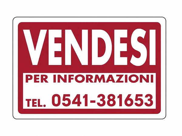CAPANNONE MAGAZZINO